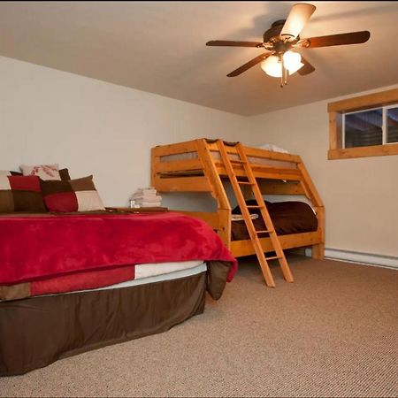 Private Room In Cozy Townhouse Breckenridge Exterior photo